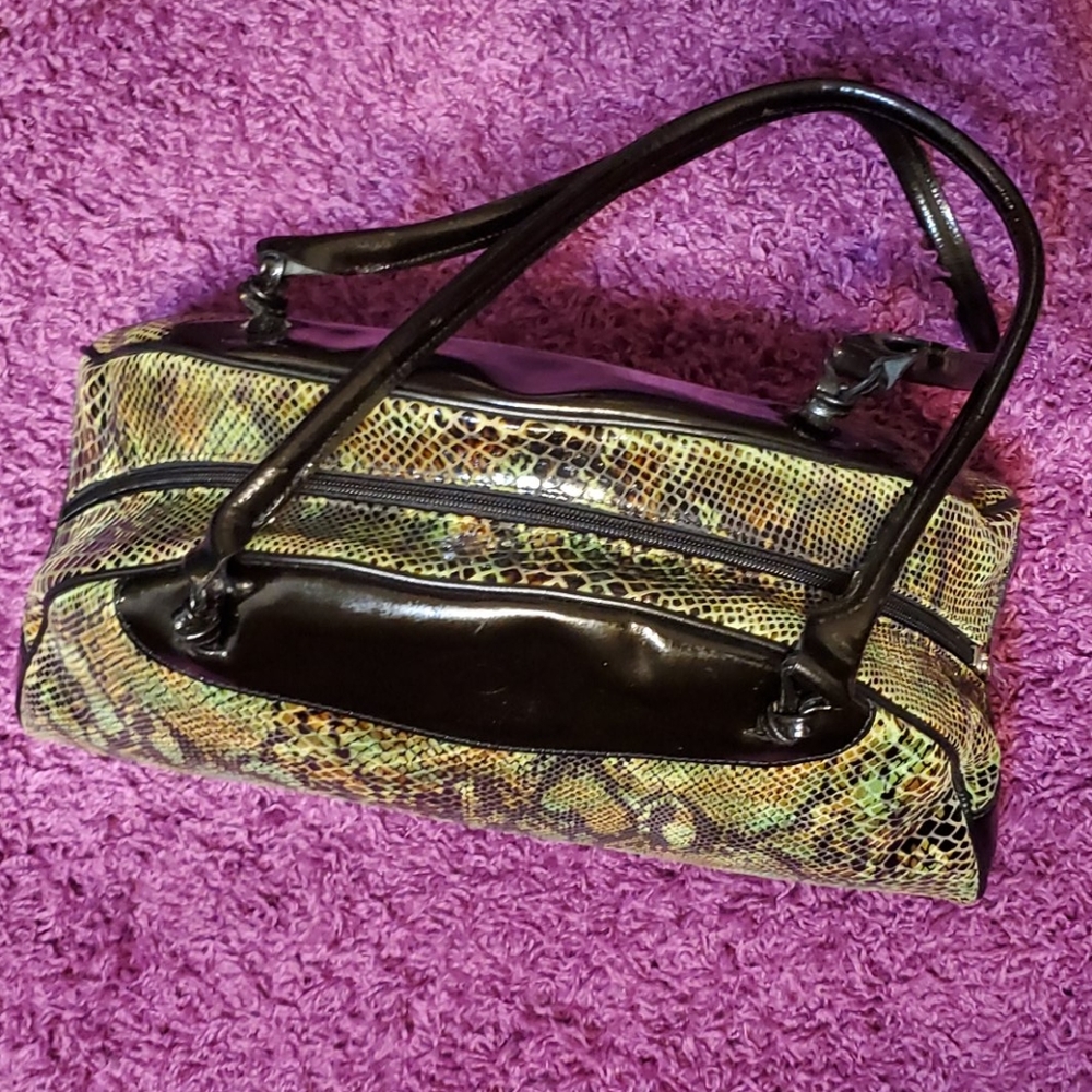 Kesslord Ladies Bag - Picture 11 of 16